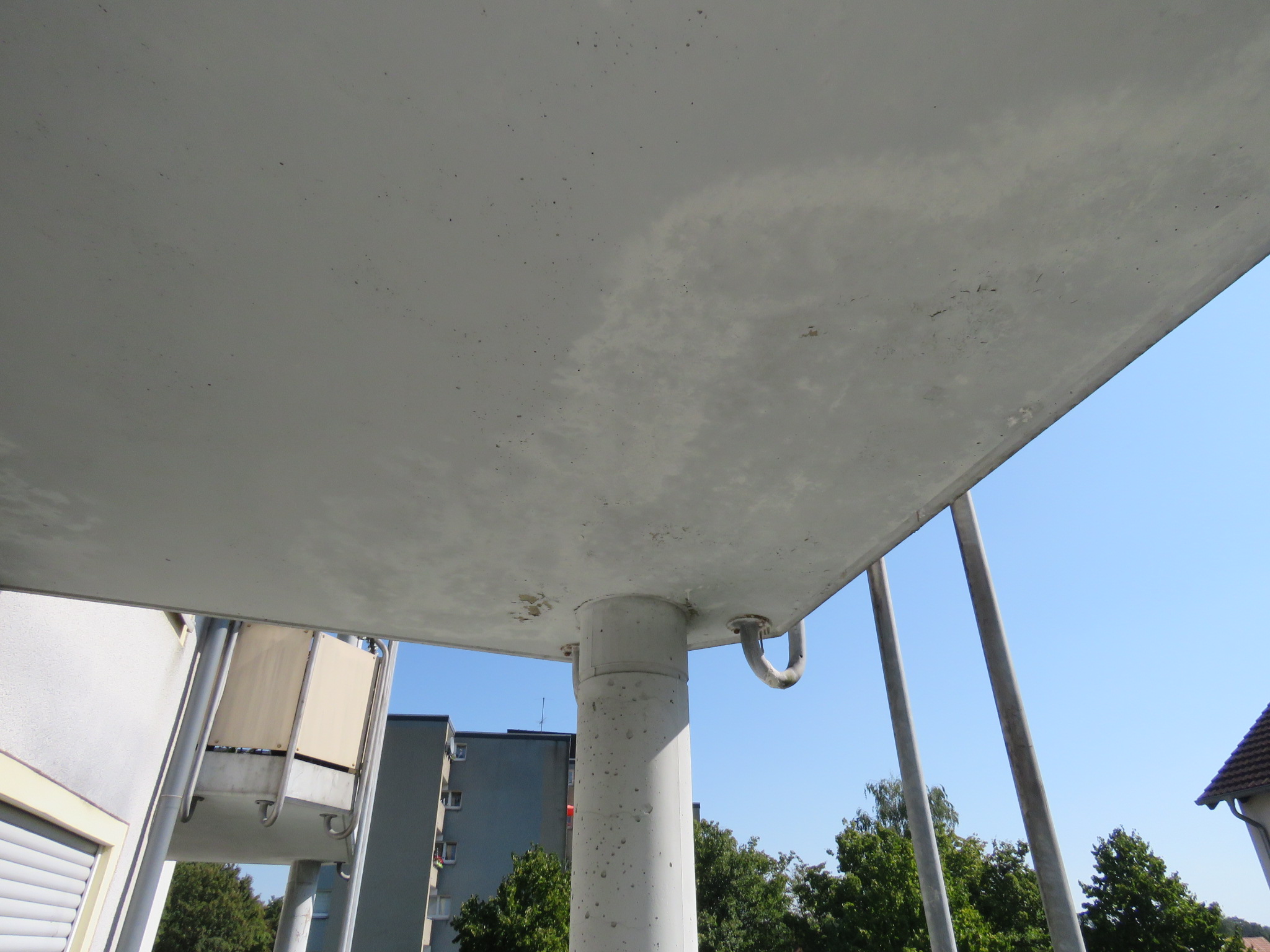 Balkon-Schäden Bild 2